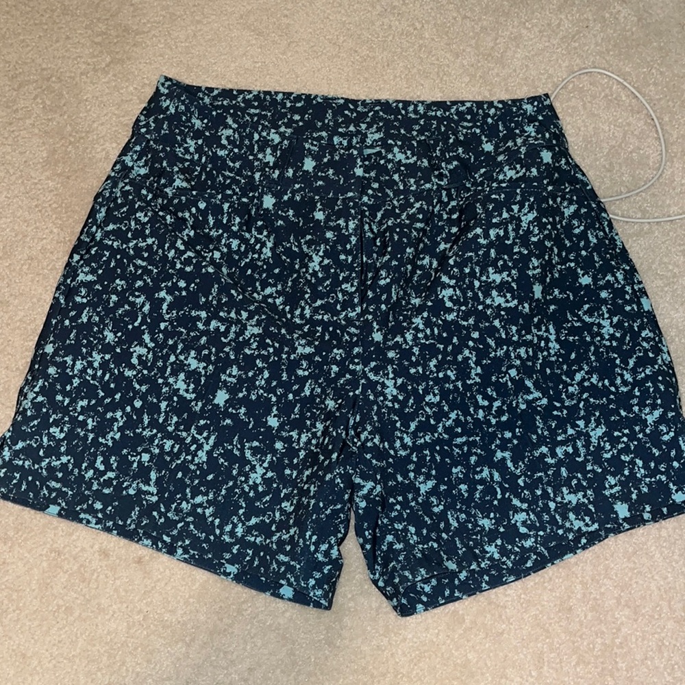 Golf shorts